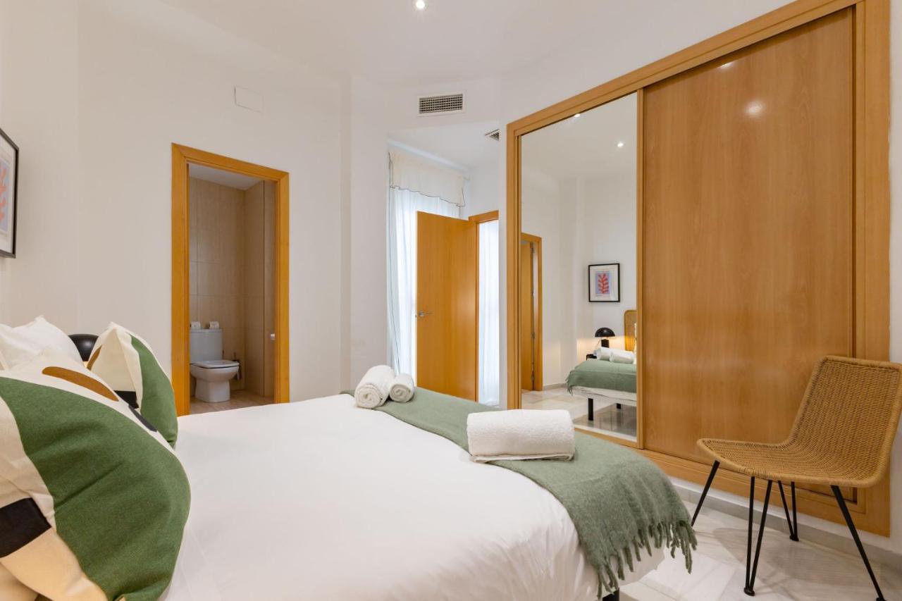 Terceros City Center Deluxe by Valcambre Sevilla Exterior foto
